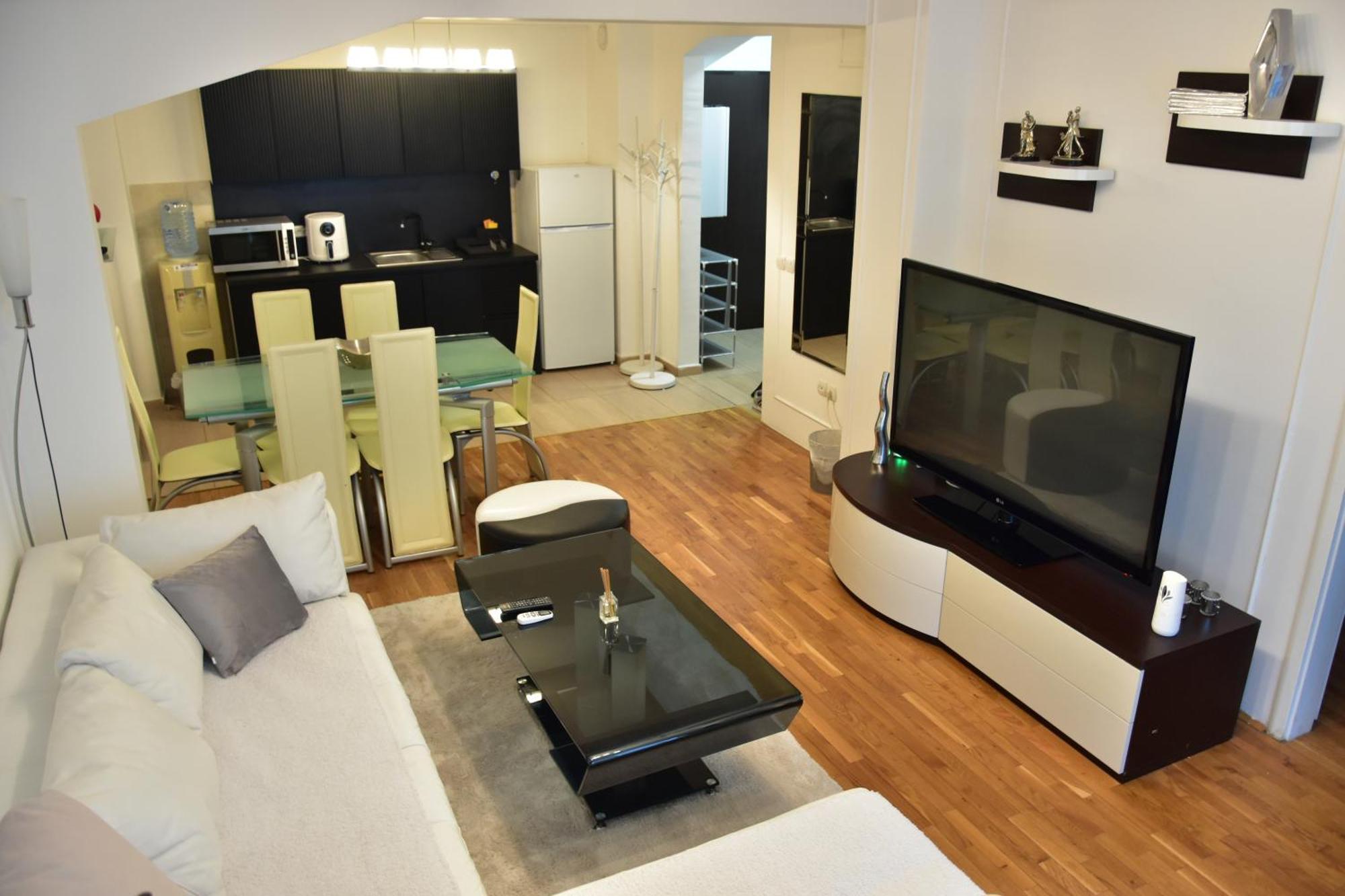 Central Elegance Apartments Skopje Buitenkant foto